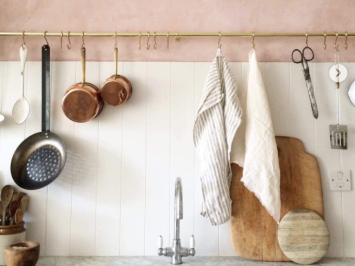 The Pot Rack Is Back and Better Than Ever for All of Your Kitchen Storage Needs Apartment Therapy